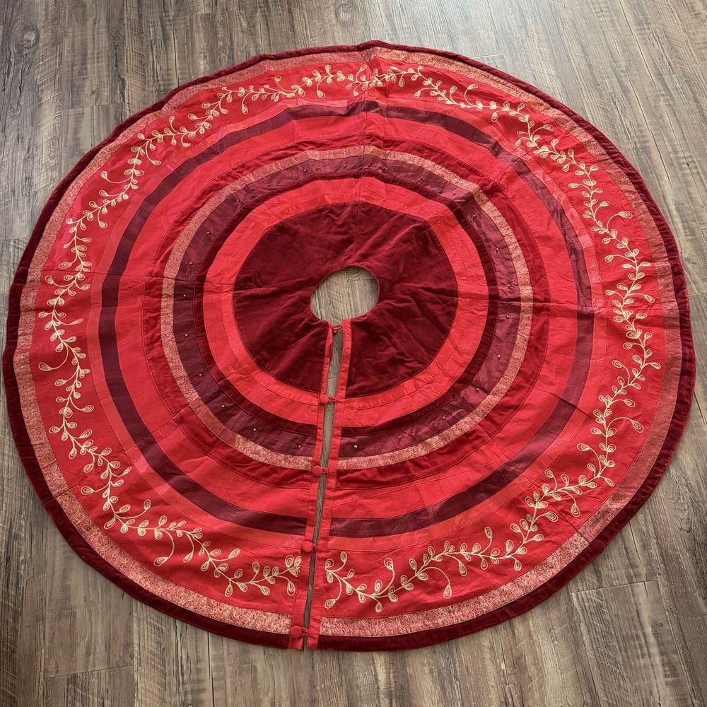 Crate and Barrel Red Gold Velvet & Embellished Silk Christmas Tree Skirt 55 "